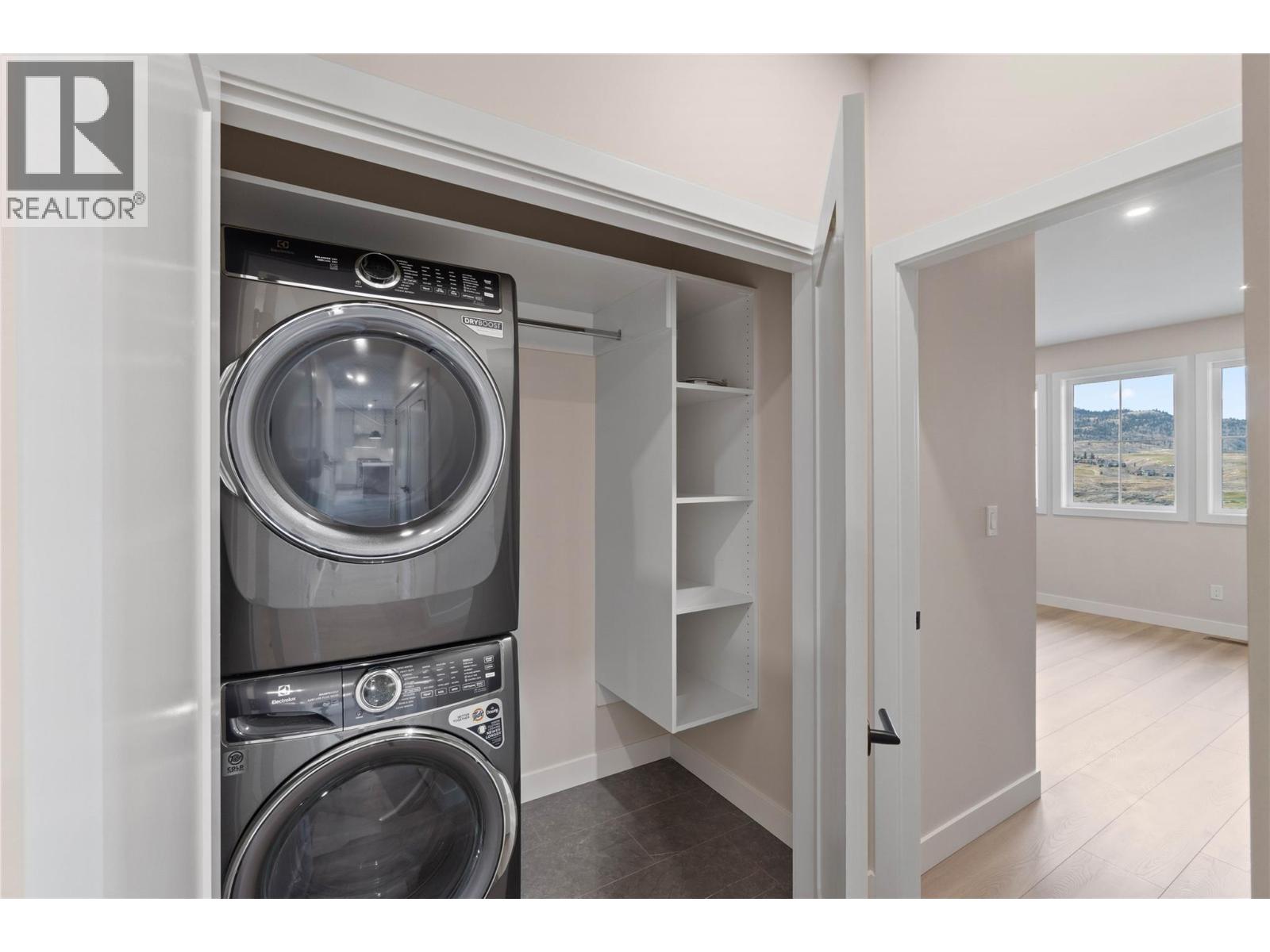 #113 38 Rue Cheval Noir - 7