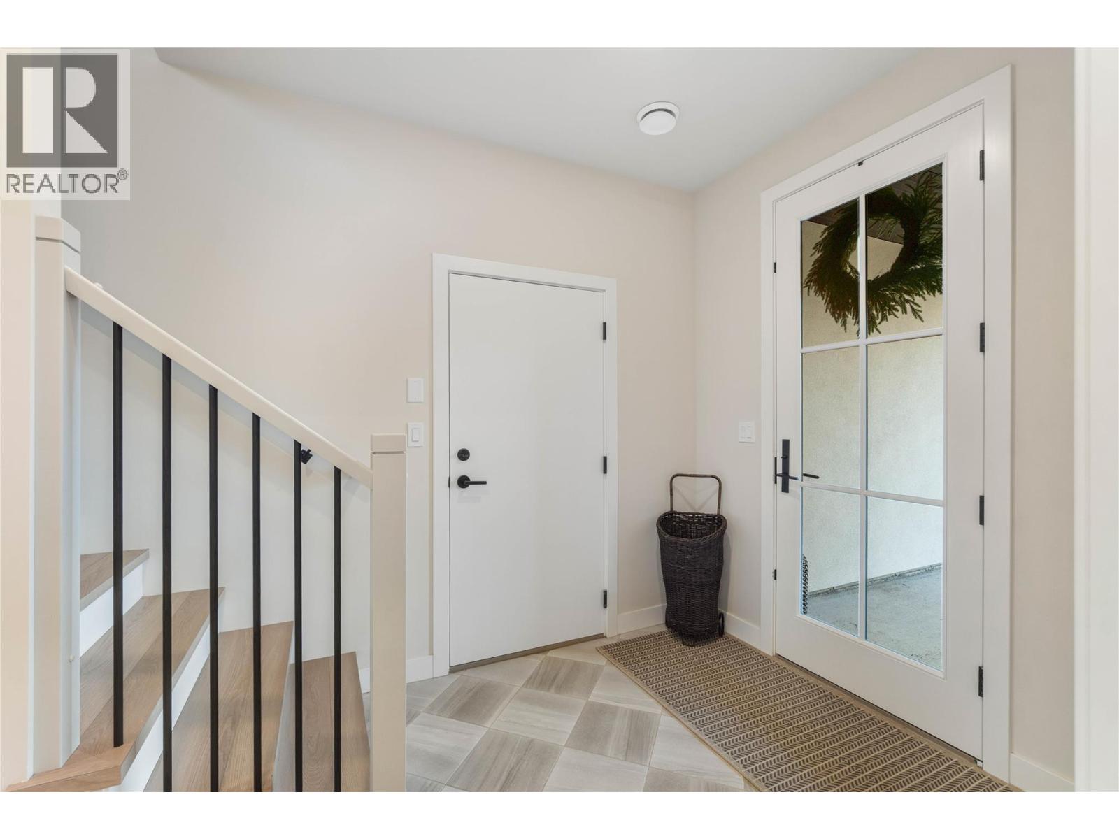#113 38 Rue Cheval Noir - 13