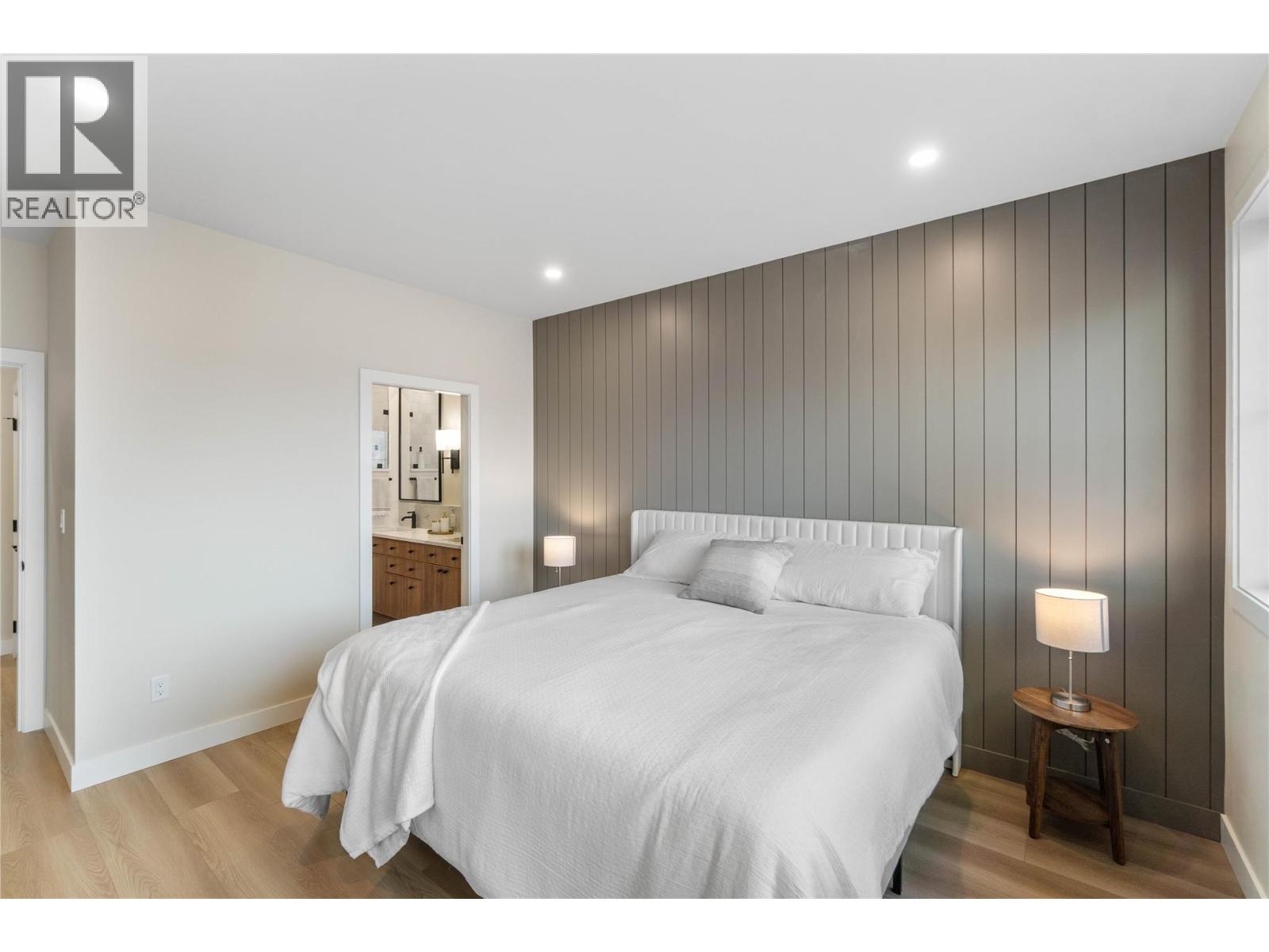 #113 38 Rue Cheval Noir - 30