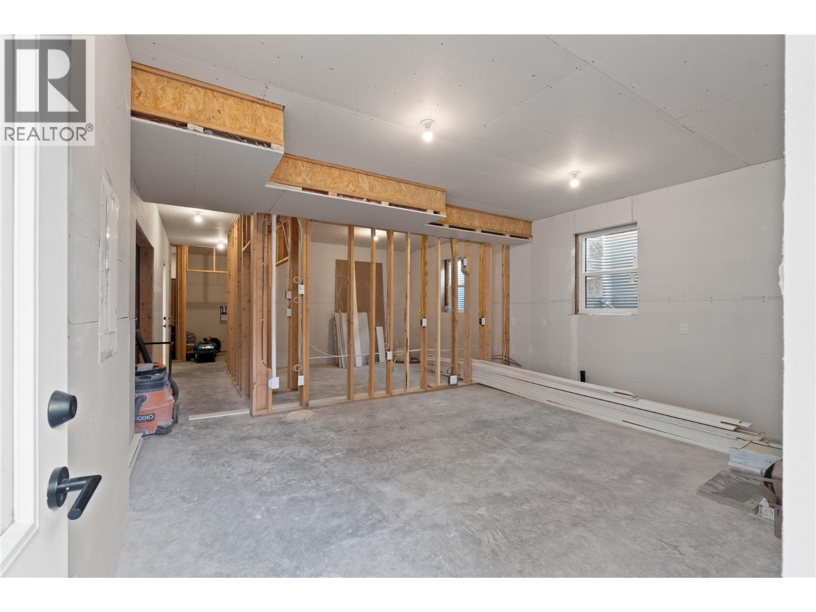 #113 38 Rue Cheval Noir - 37