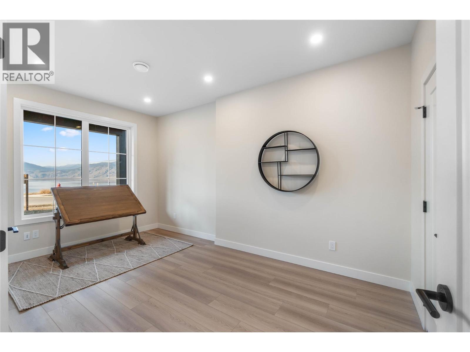#113 38 Rue Cheval Noir - 36