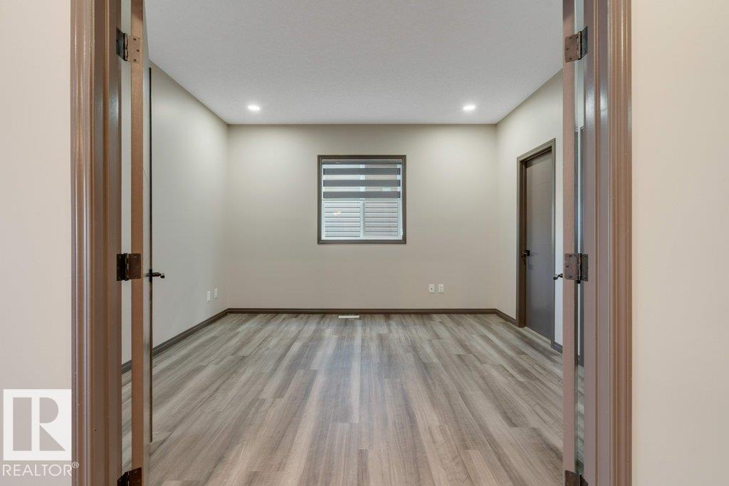 820 177 ST SW, Edmonton