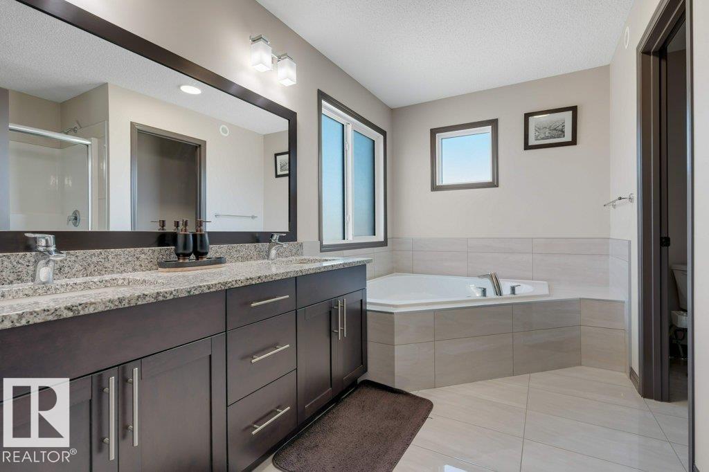 820 177 ST SW, Edmonton