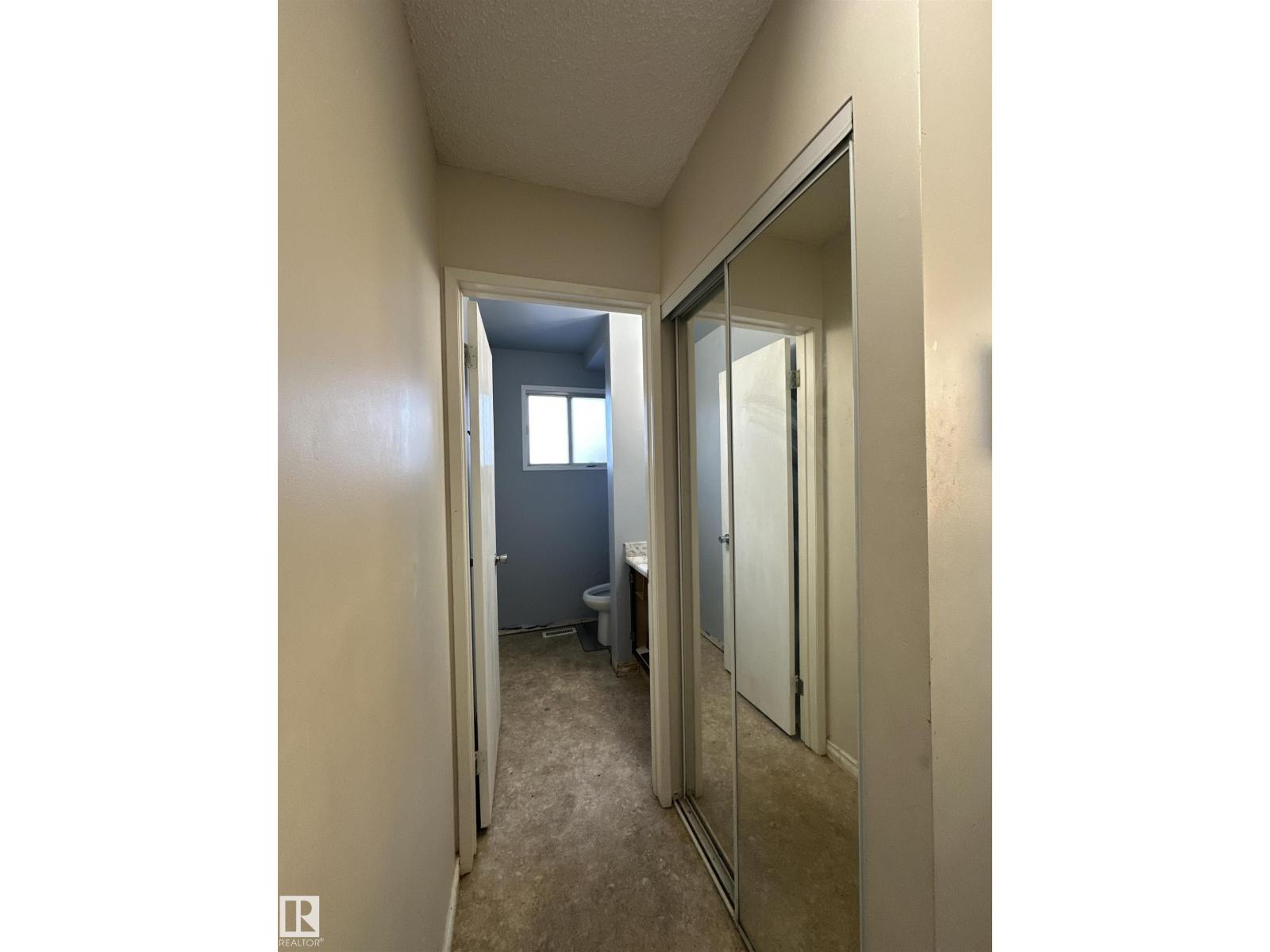10512 21 AV NW, Edmonton