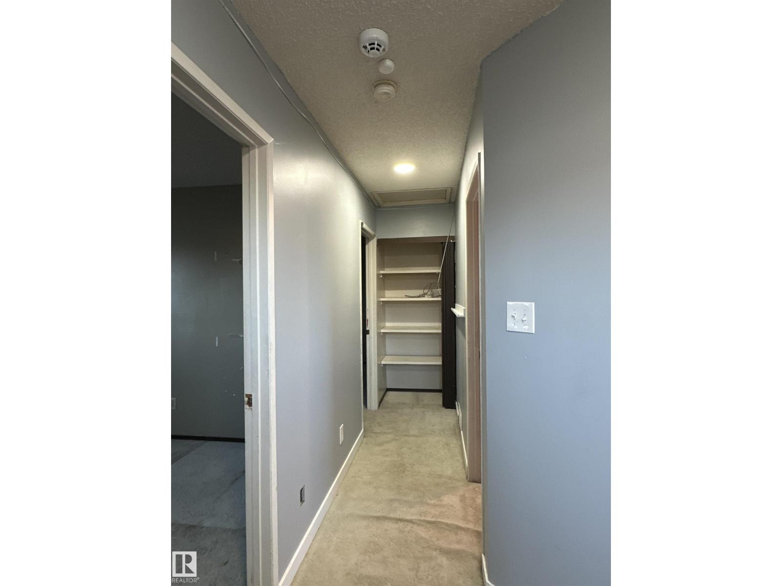 10512 21 AV NW, Edmonton