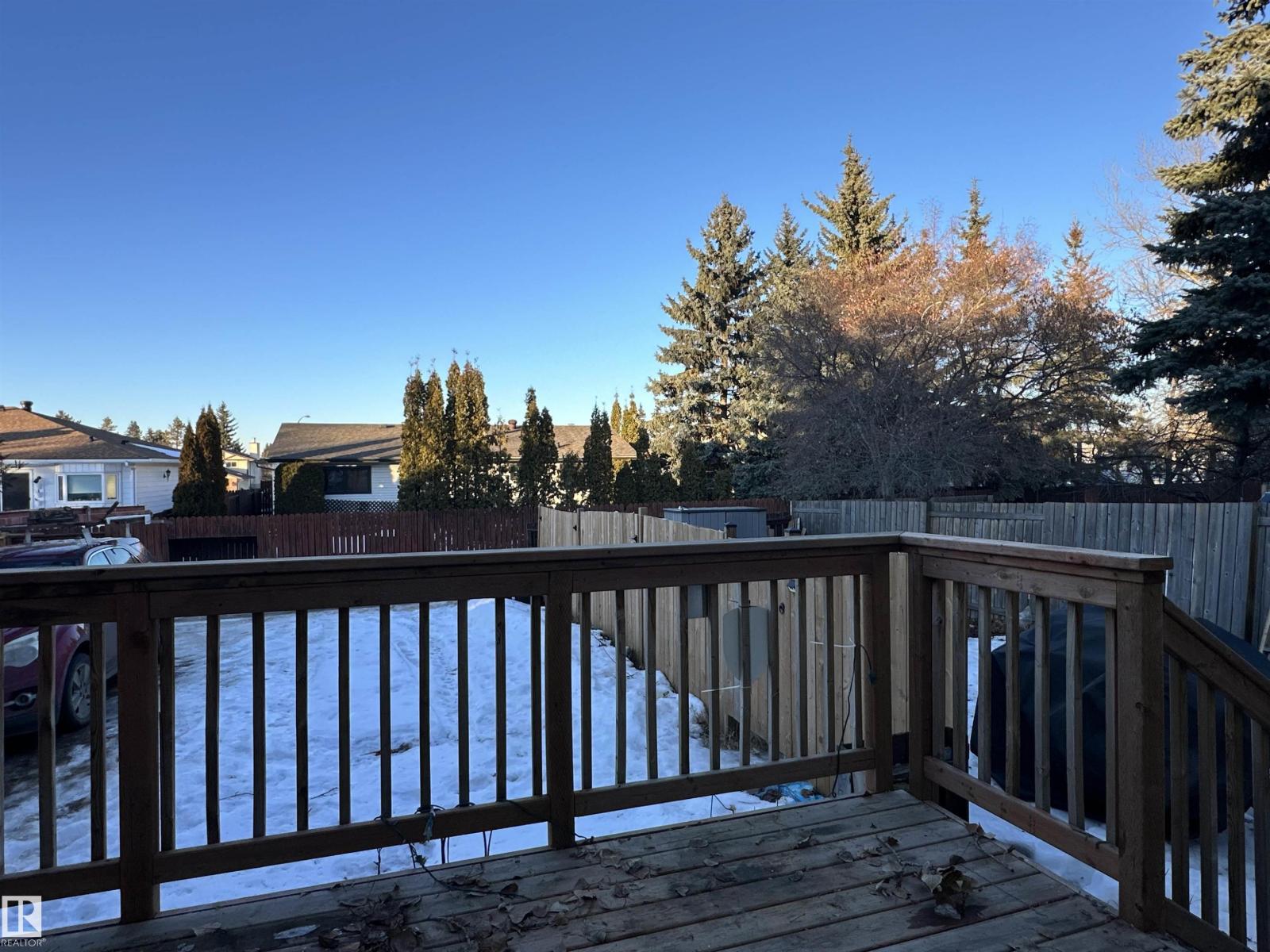 10512 21 AV NW, Edmonton