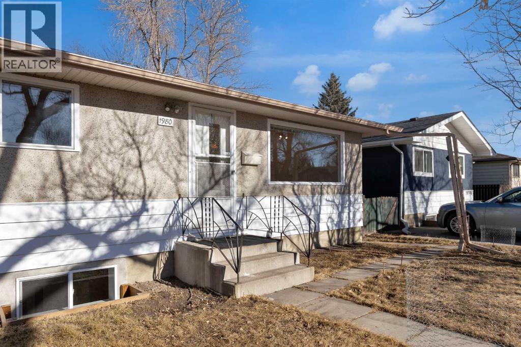 Single Family House Bungalow for Sale in  Cottonwood Crescent SE Southview Calgary 