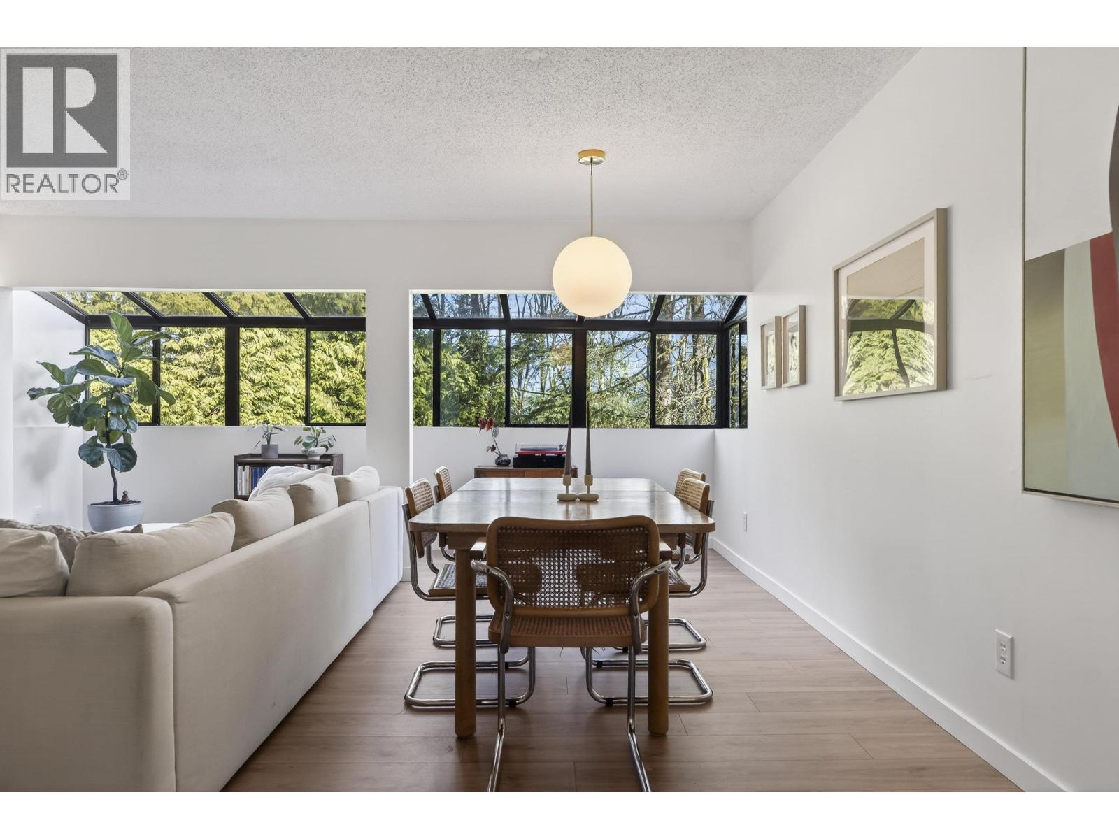 526 CARDIFF WAY, Port Moody