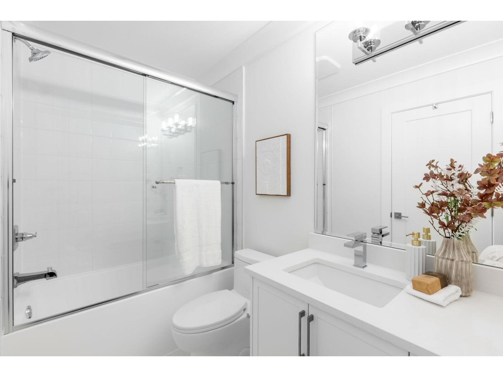 101 16622 18A AVENUE, Surrey