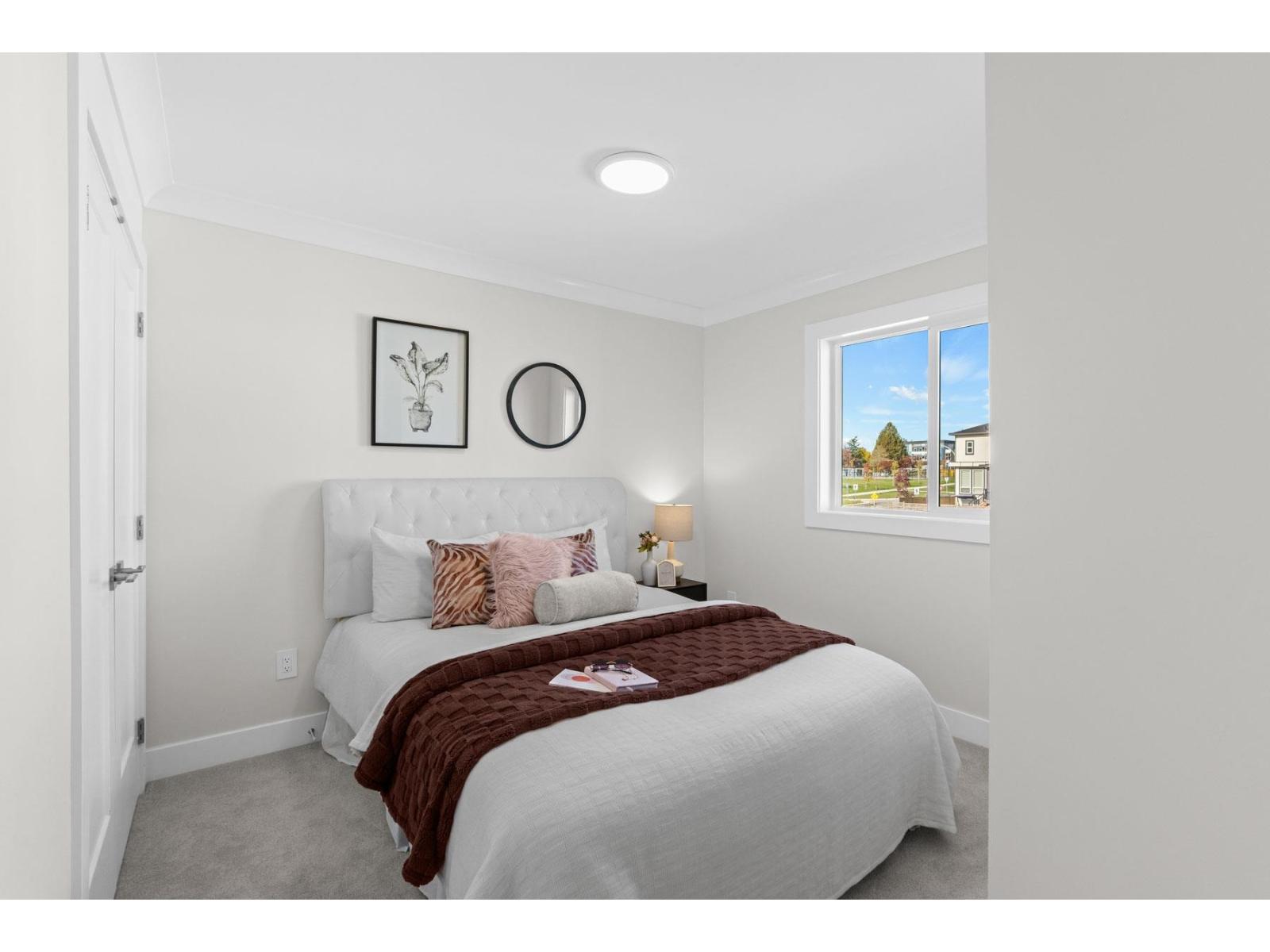 101 16622 18A AVENUE, Surrey