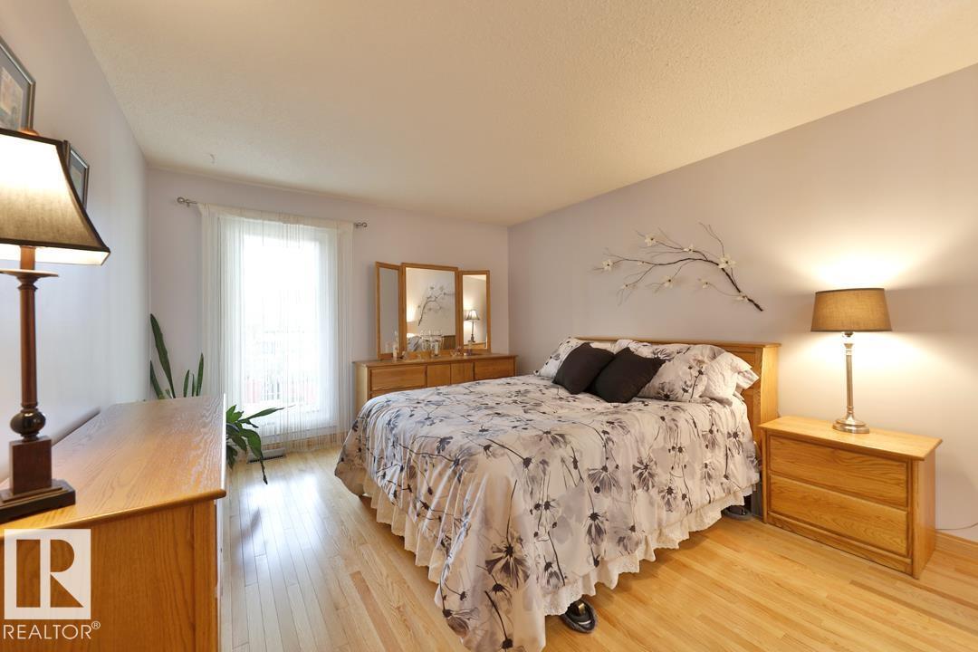 #102 10549 87 AV NW, Edmonton