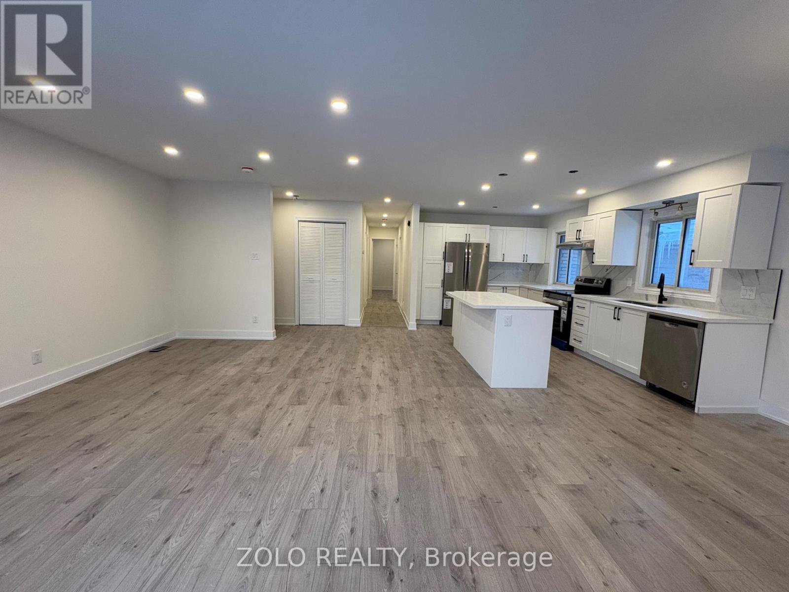 3 HIGHCROFT ROAD - Photo 5 of 20, Barrie (Allandale Heights), Ontario