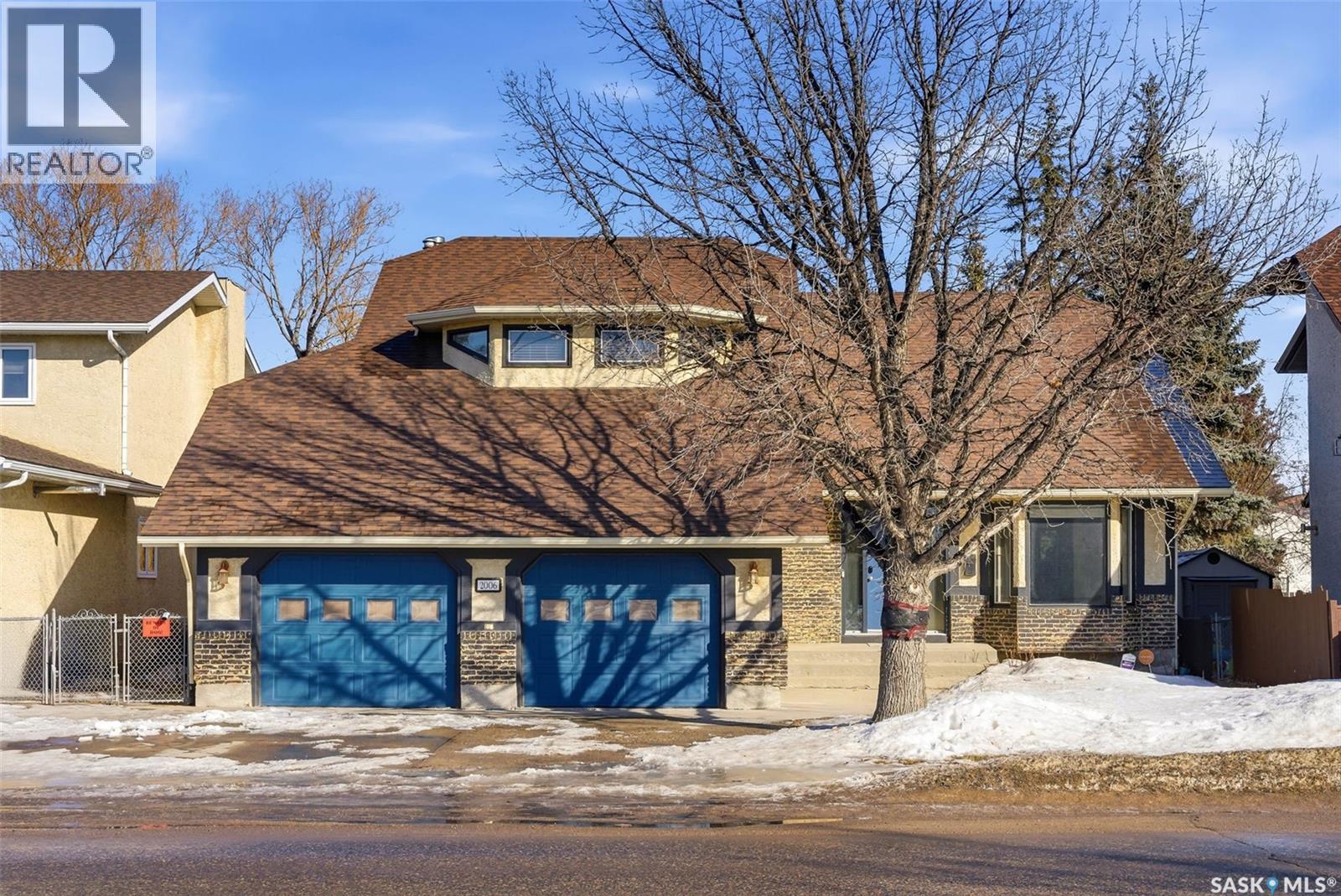 2006 Assiniboine AVENUE E