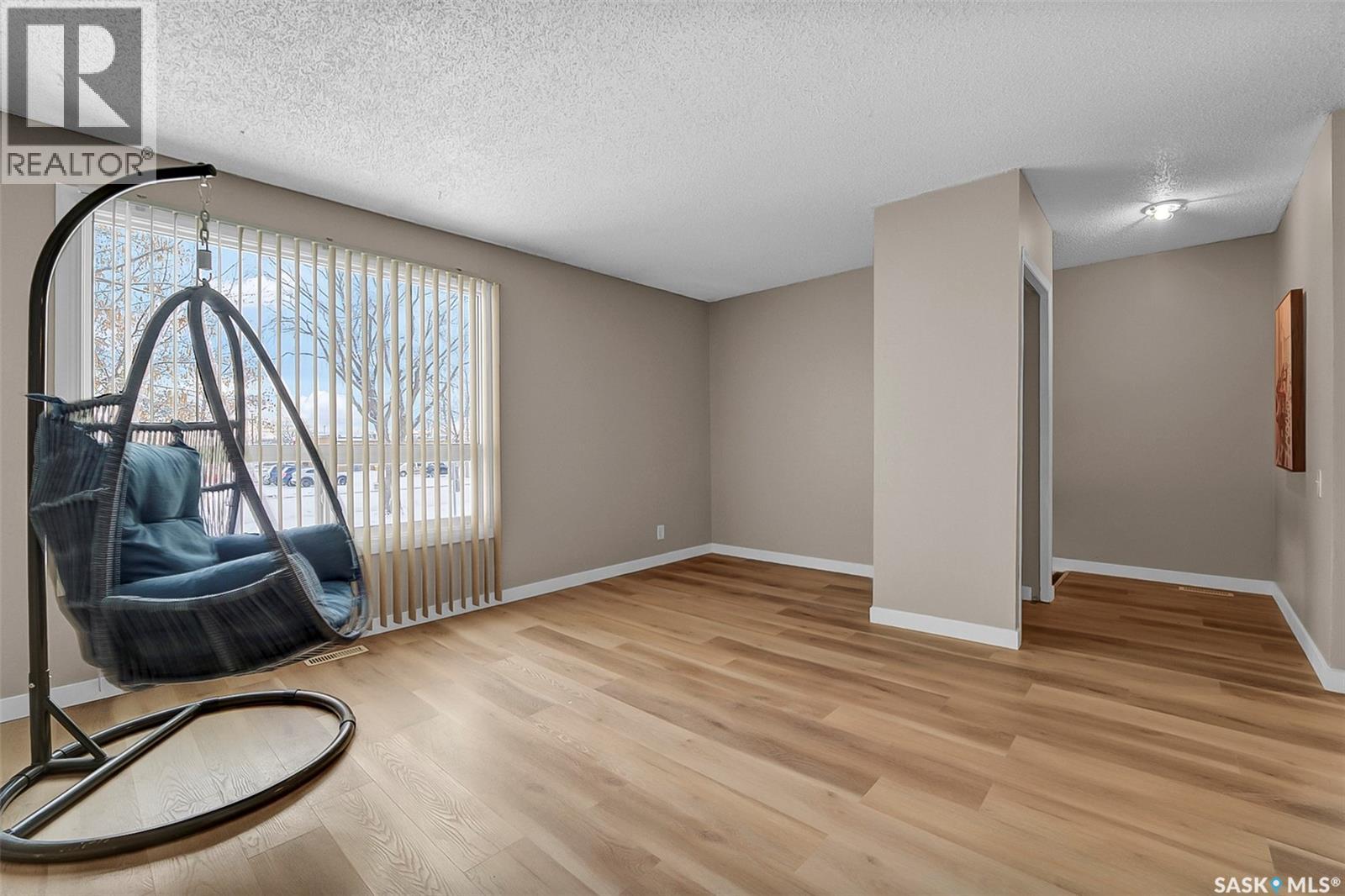 Single Family House Bi-level for Sale in  B AVENUE N Saskatoon 