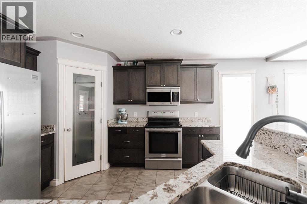 131 Chokecherry Place, Fort McMurray