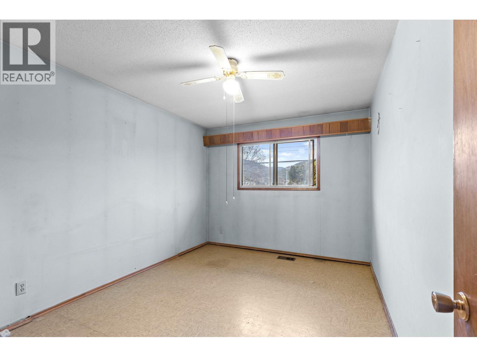  1451 Ross Road, West Kelowna