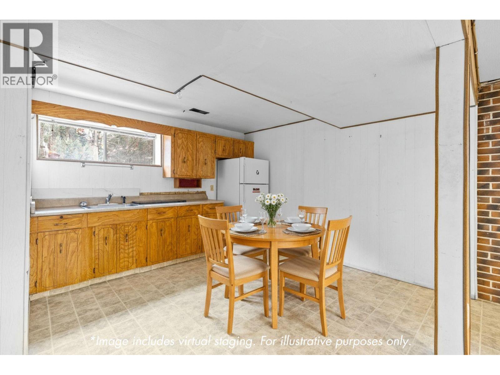  1451 Ross Road, West Kelowna