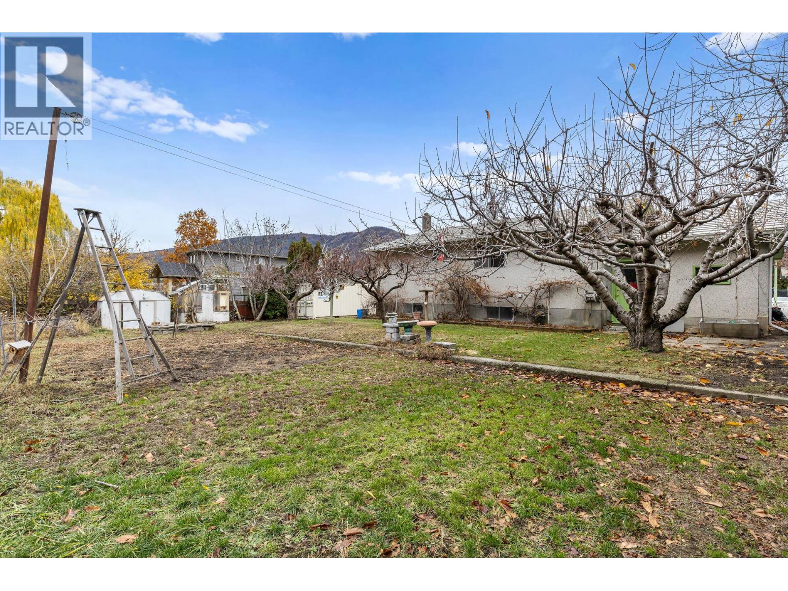  1451 Ross Road, West Kelowna