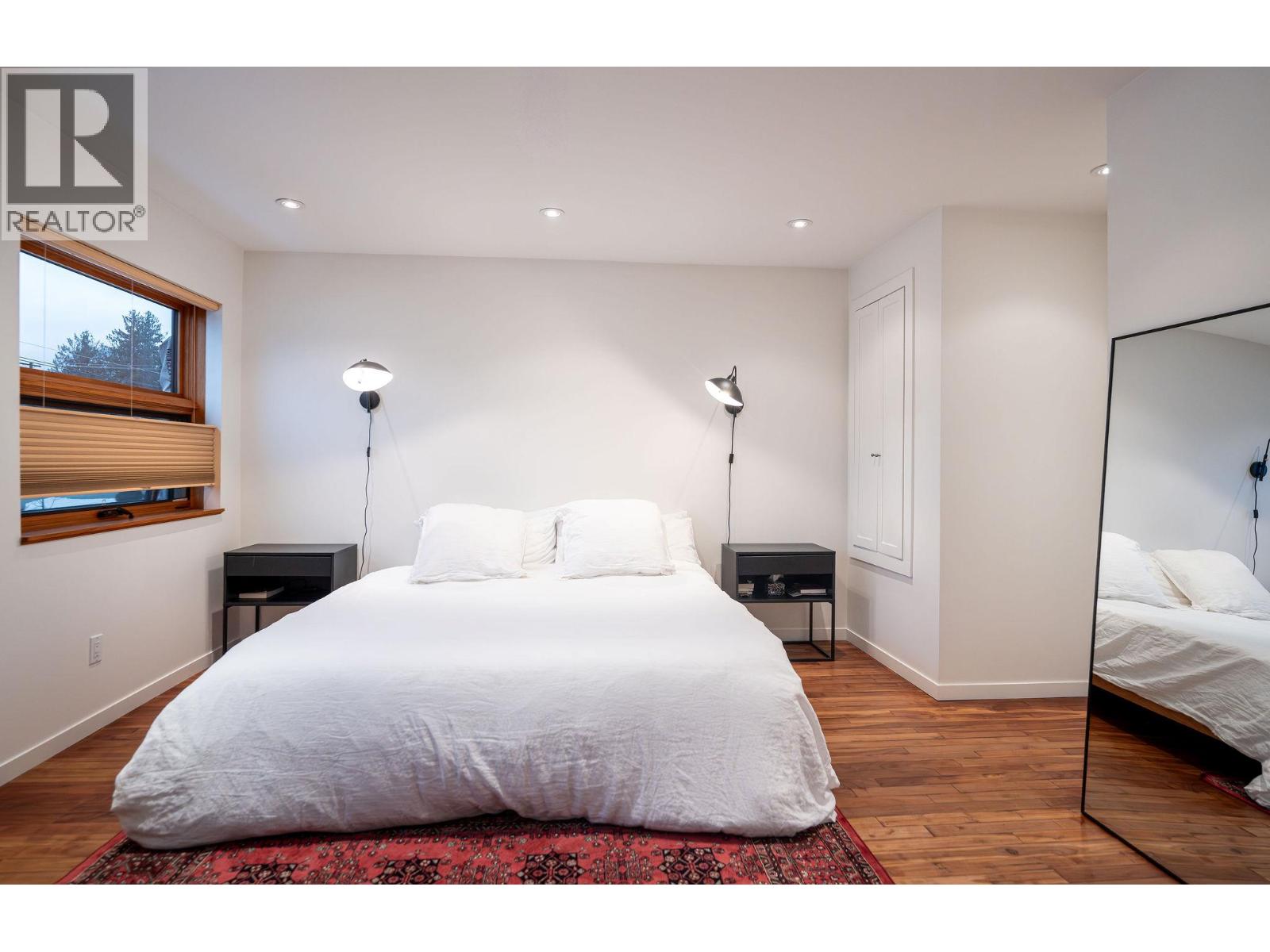 504 Ninth Street E, Revelstoke