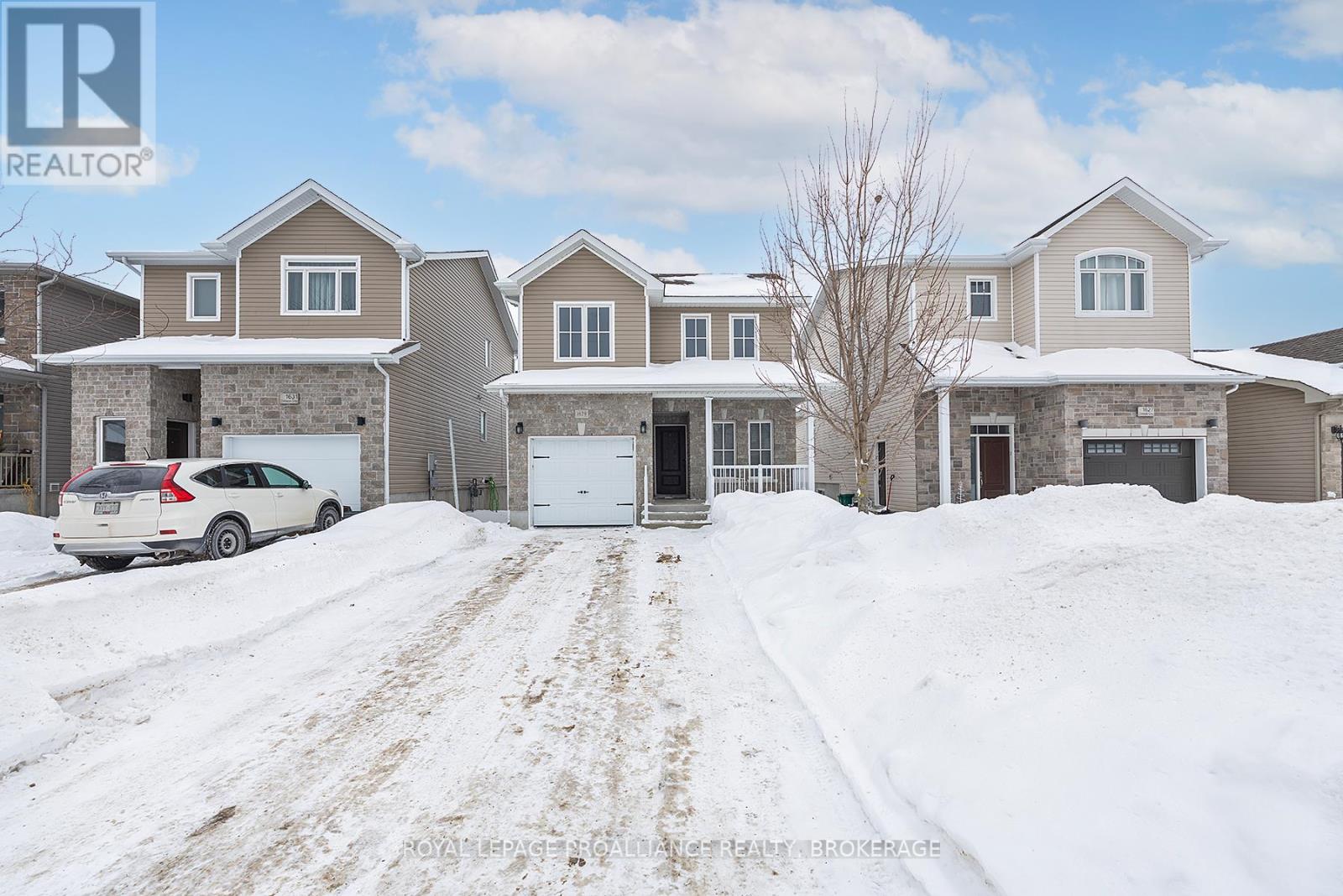 1629 CRIMSON CRESCENT - Photo 2 of 49, Kingston (City Northwest), Ontario