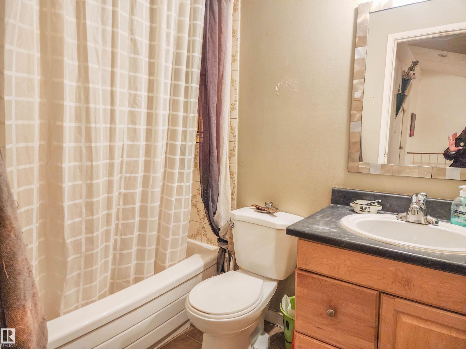 14225 32 ST NW, Edmonton