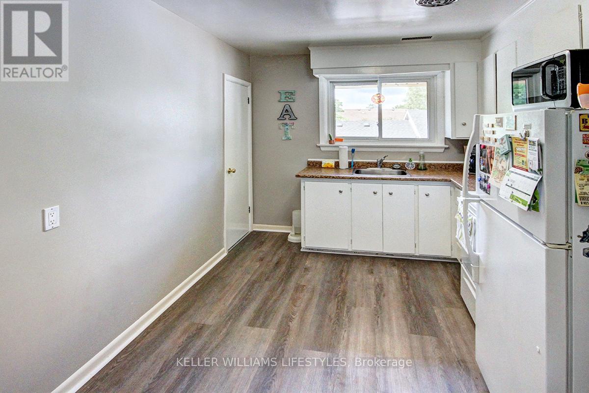 UPPER - 84 WILSON AVENUE Property Photo