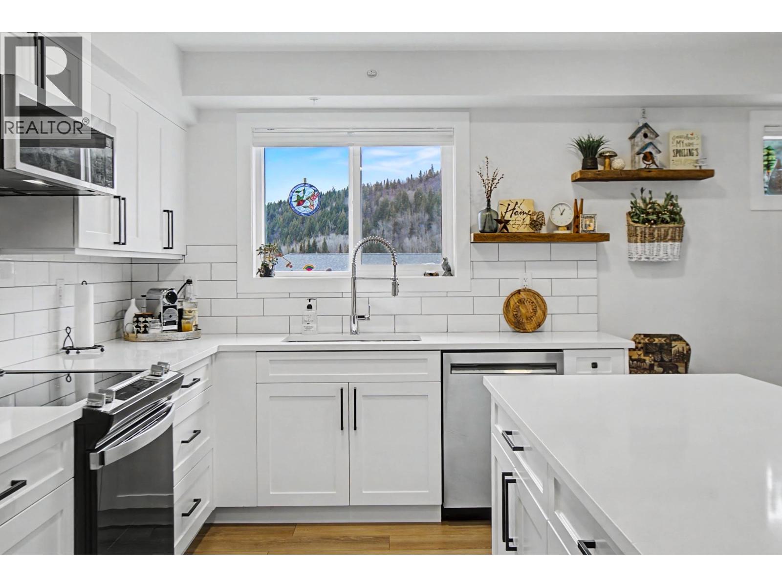 401 4278 22ND AVENUE, Prince George