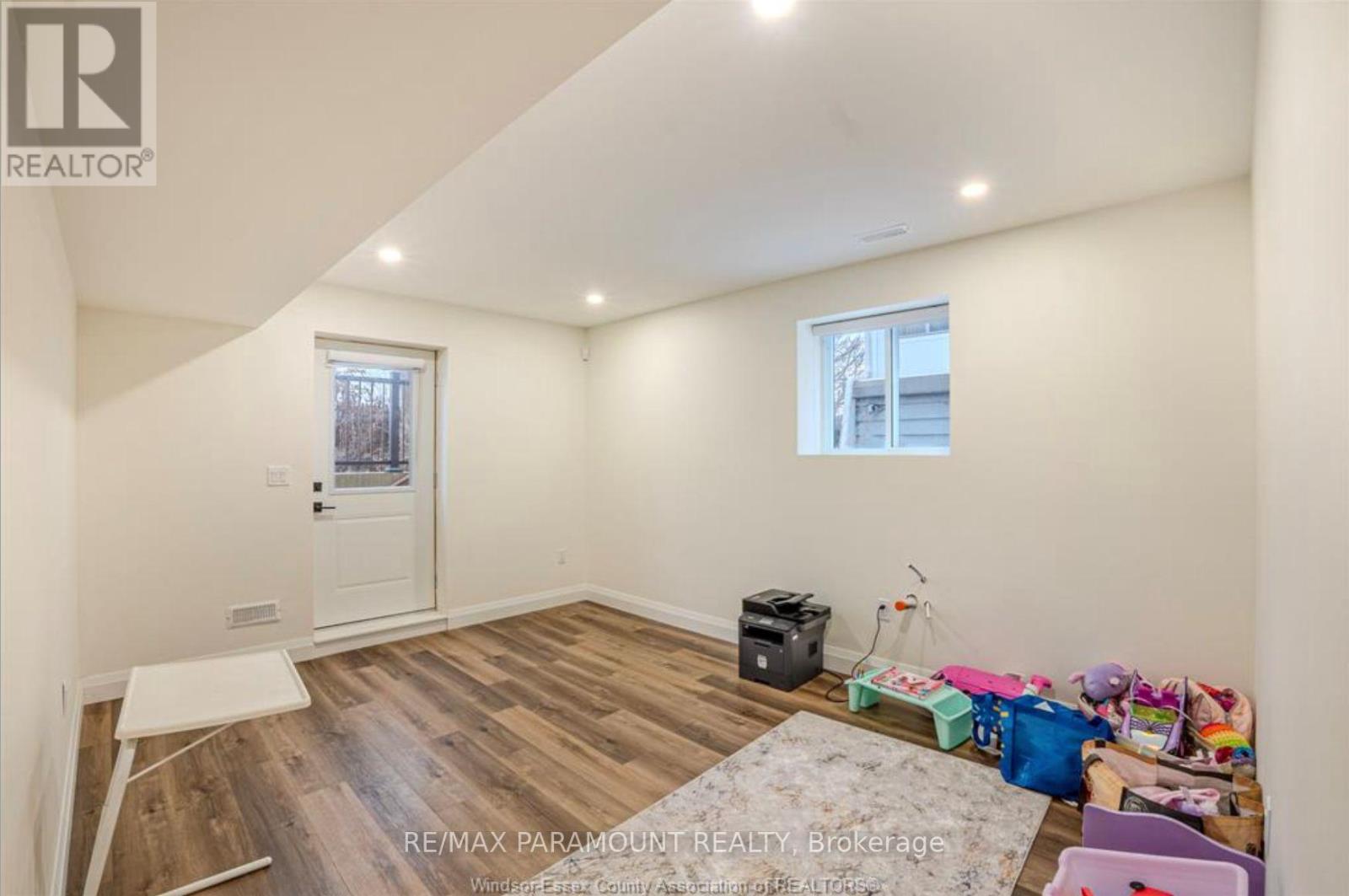 3294 RIBERDY ROAD - 28