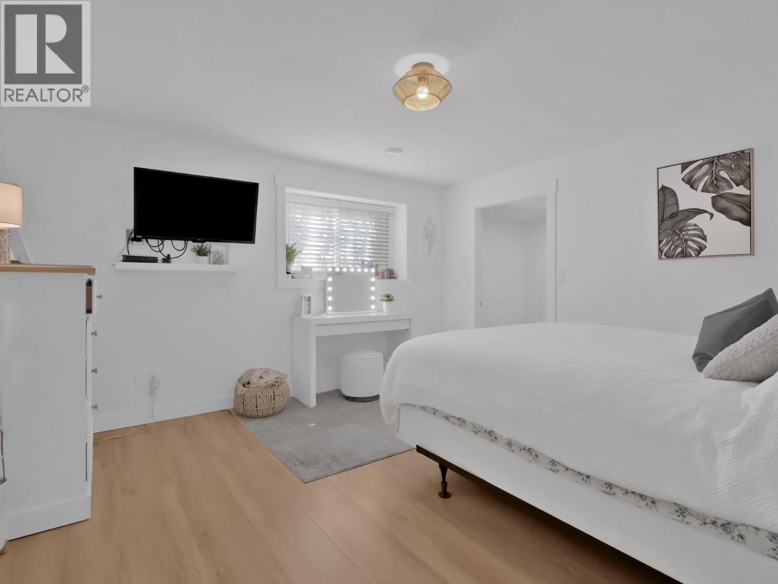  3063 Thacker Drive, West Kelowna