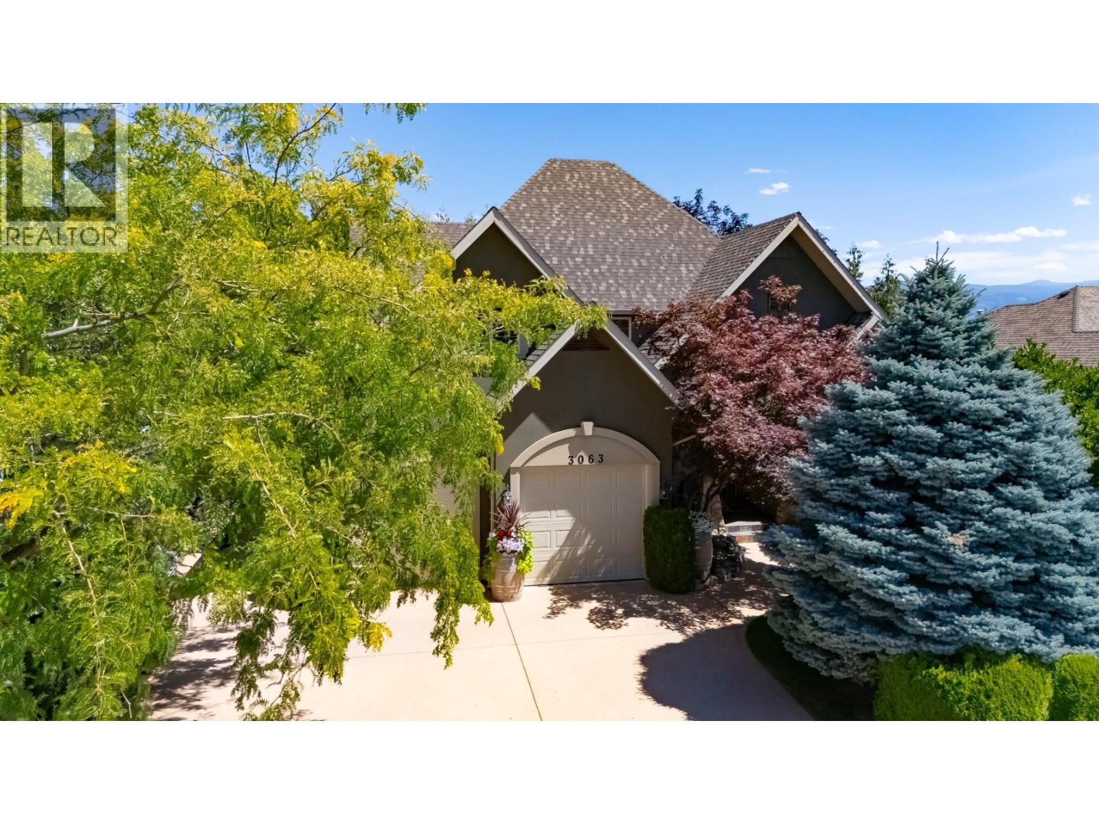  3063 Thacker Drive, West Kelowna