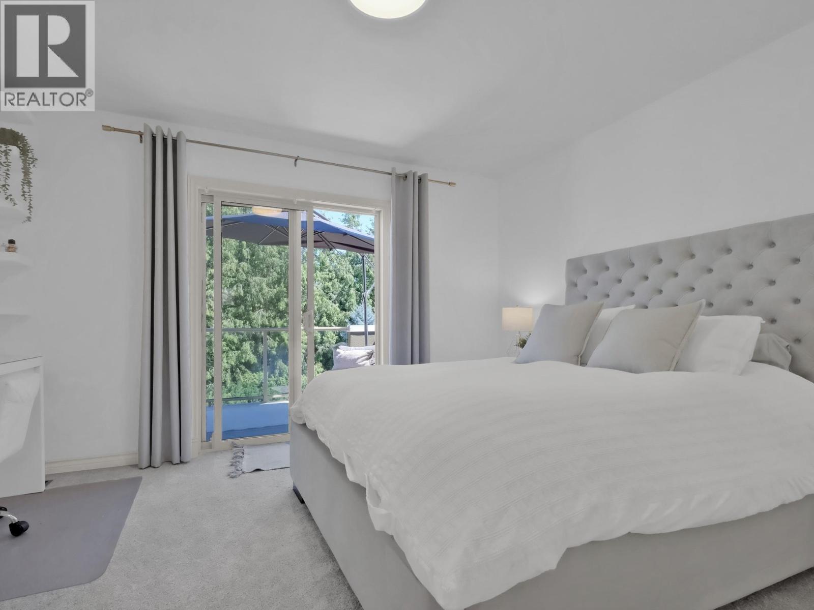  3063 Thacker Drive, West Kelowna