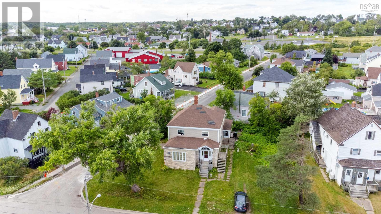 Property 48 of 48 of 324 York Street