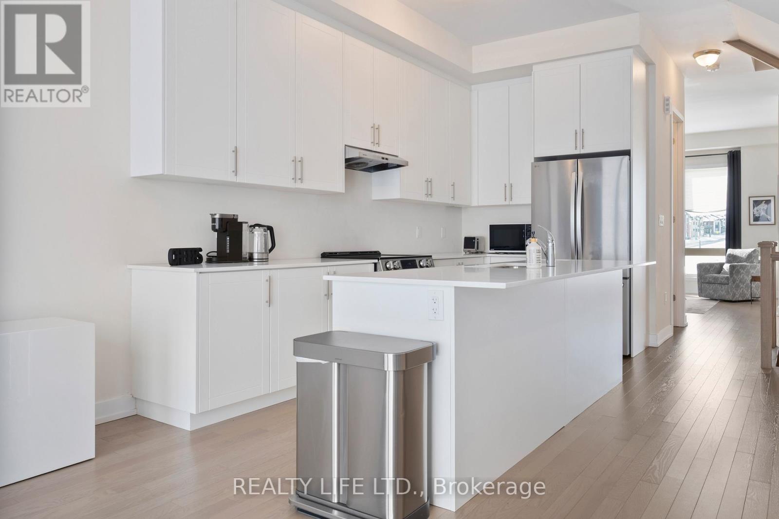 3137 MEADOWRIDGE DRIVE - 16