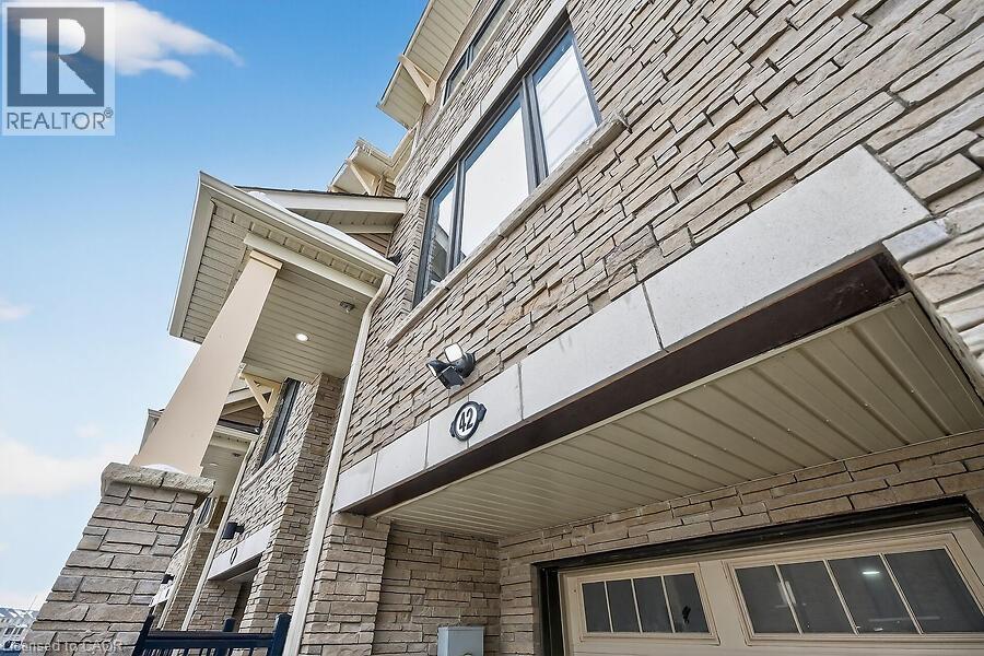 185 BEDROCK Drive Unit# 42 - Photo 3 of 50, Hamilton, Ontario