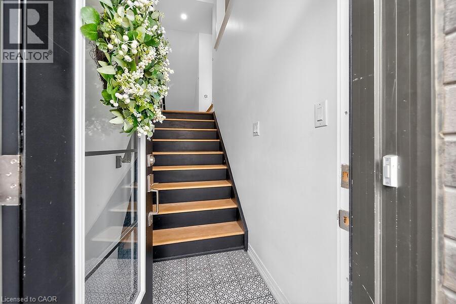 185 BEDROCK Drive Unit# 42 - Photo 5 of 50, Hamilton, Ontario