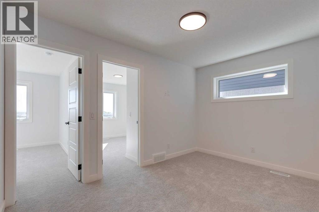 95 Southborough Crescent, Cochrane