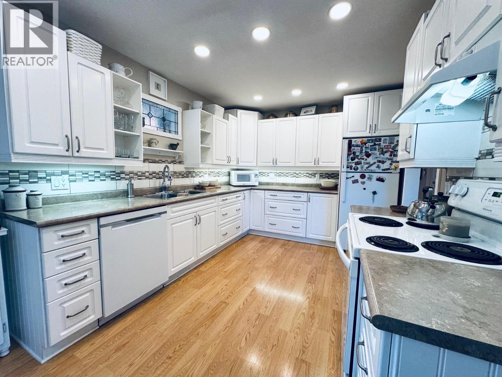 1969 Armstrong Street, Merritt