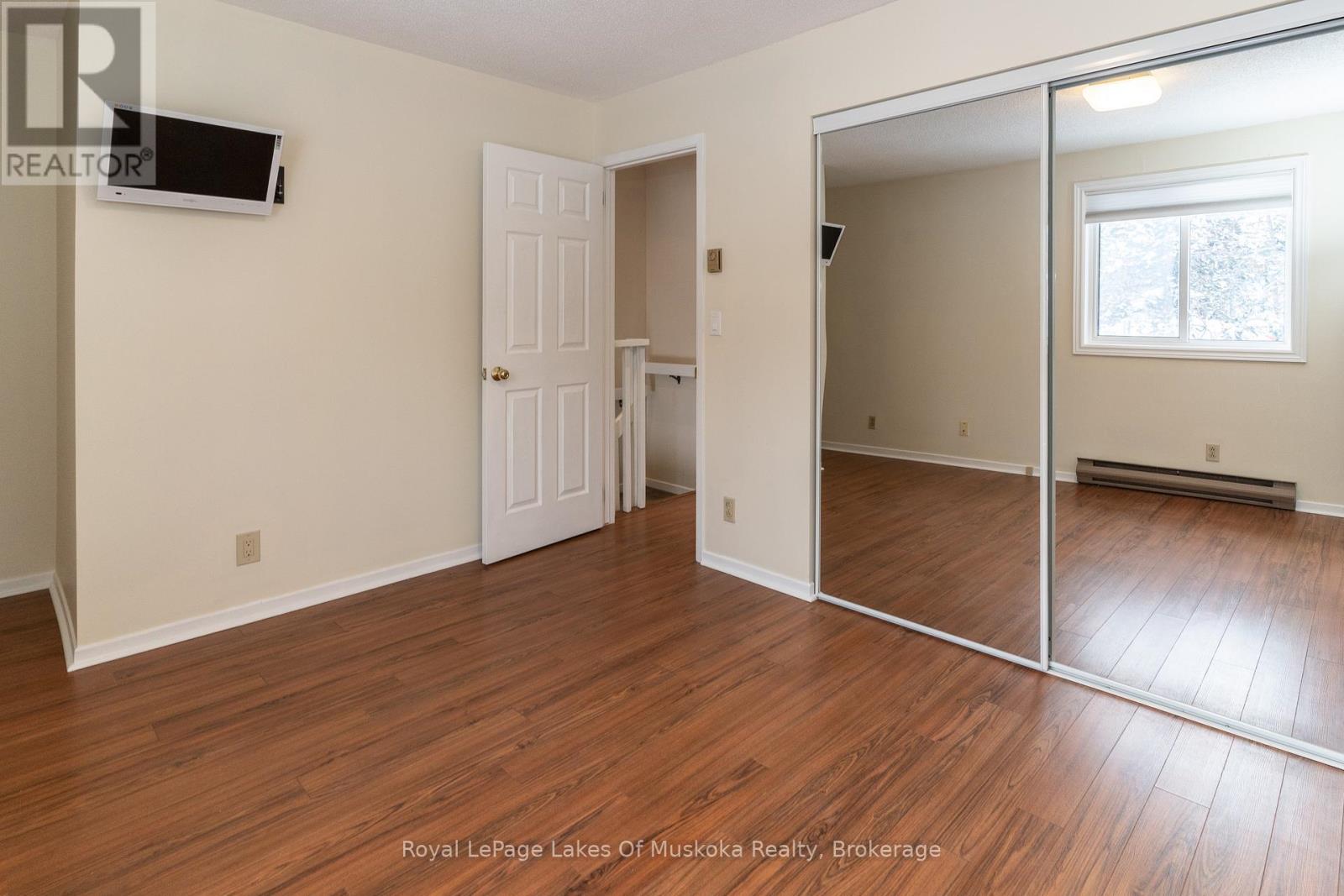 #10 142 ECCLESTONE DRIVE - 20