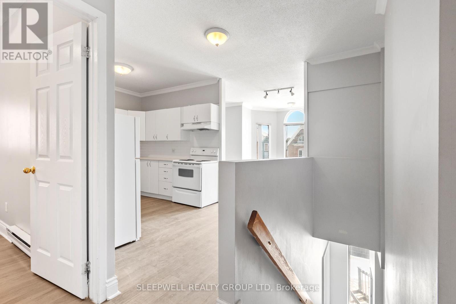 455-457 SOMERSET STREET W - 22