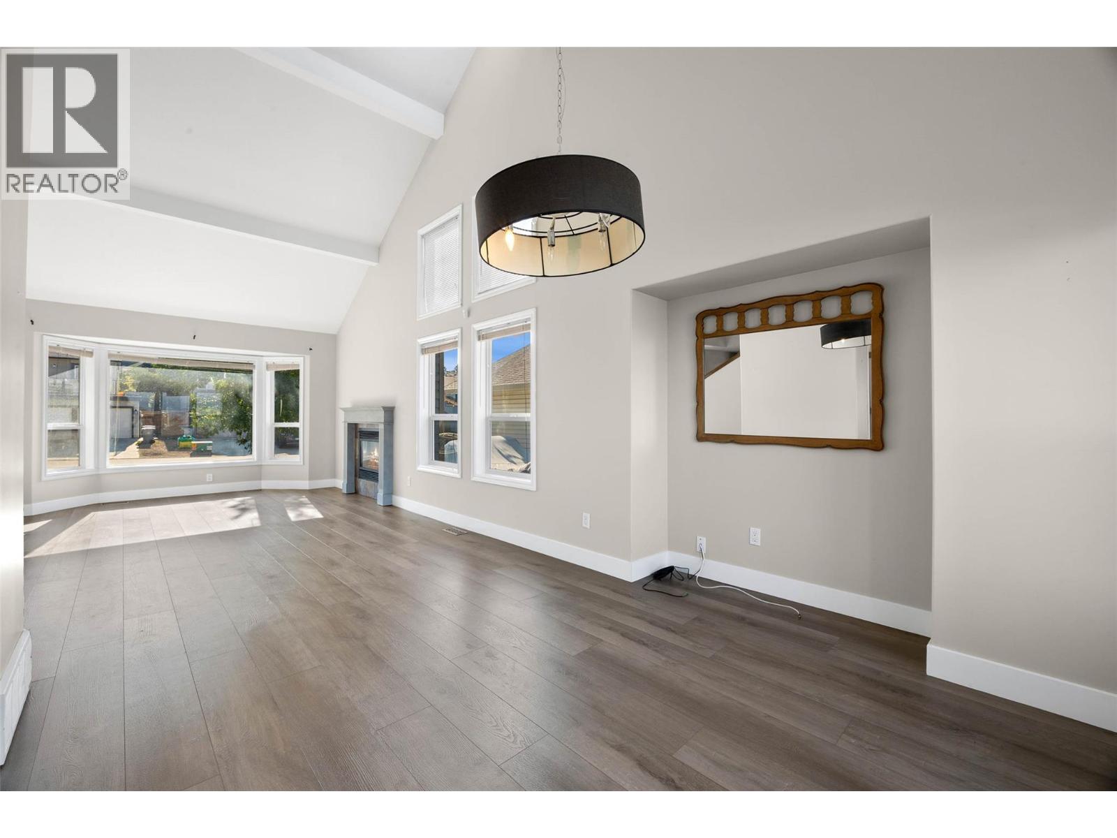 2608 BENTALL Drive, Kamloops