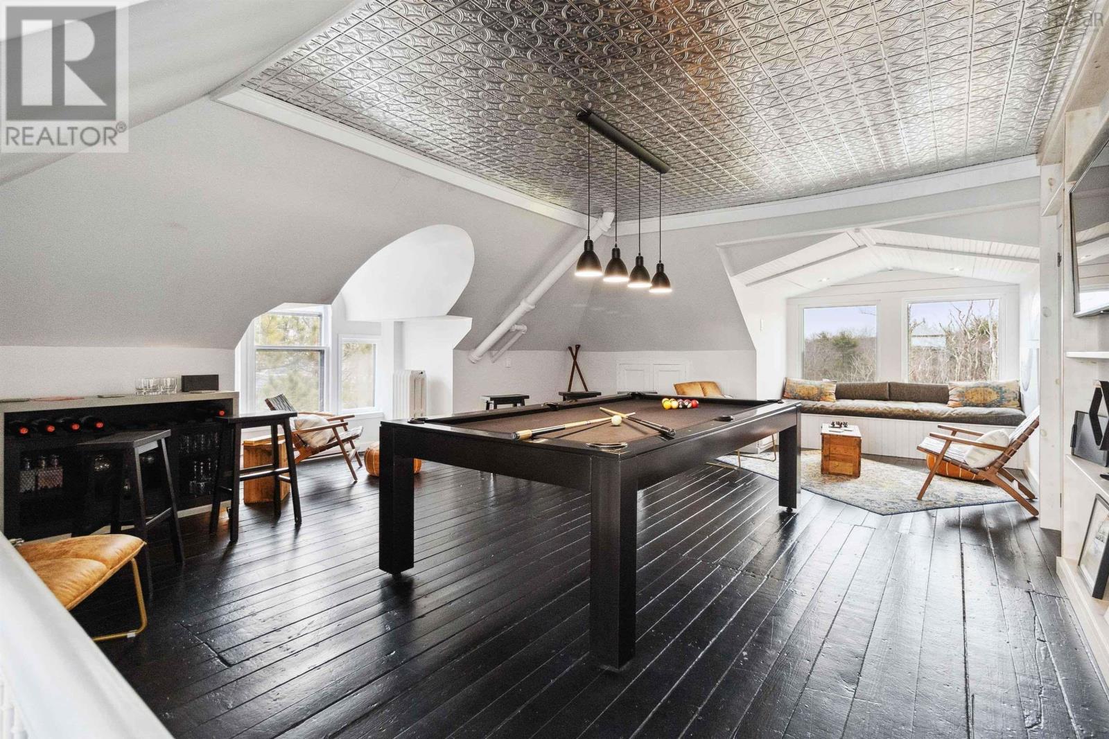 Property 46 of 49 of 31 Main Street