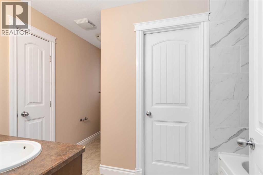 236 Falcon Drive, Fort McMurray