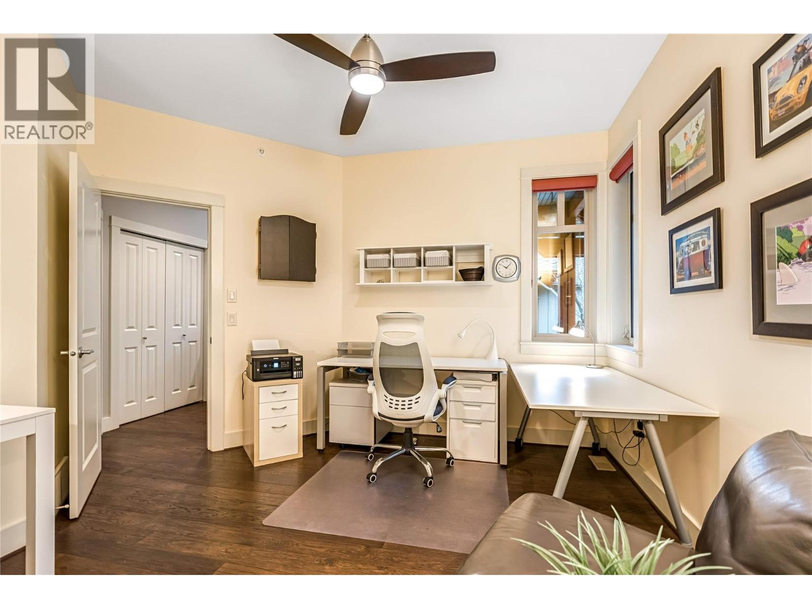 420 Niblick Court, Vernon