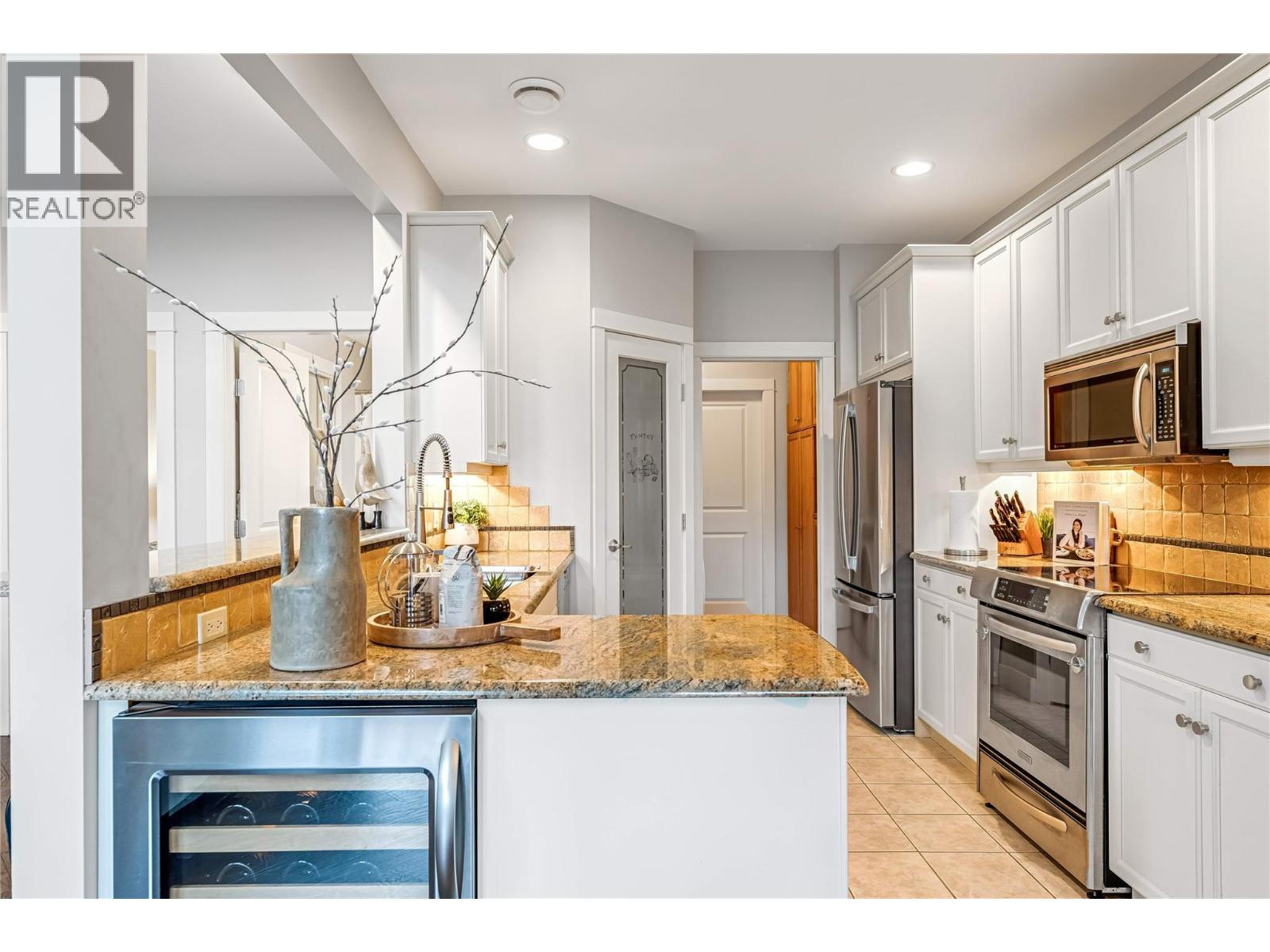 420 Niblick Court, Vernon