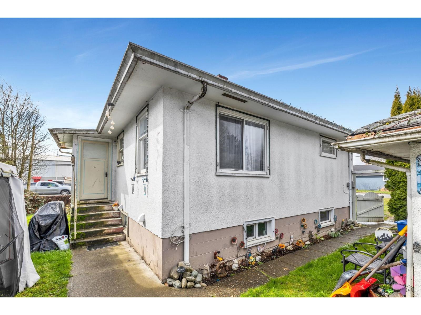 9370 STANLEY STREET, Chilliwack Proper West, Chilliwack