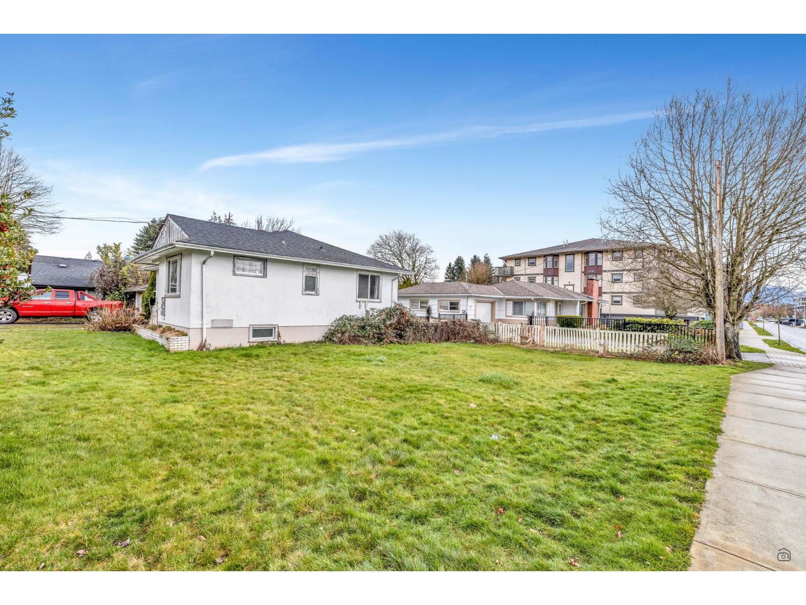 9370 STANLEY STREET, Chilliwack Proper West, Chilliwack