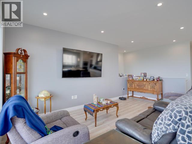 4351 QUEBEC AVE, Powell River