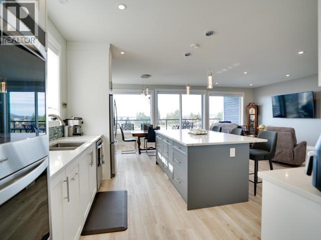 4351 QUEBEC AVE, Powell River