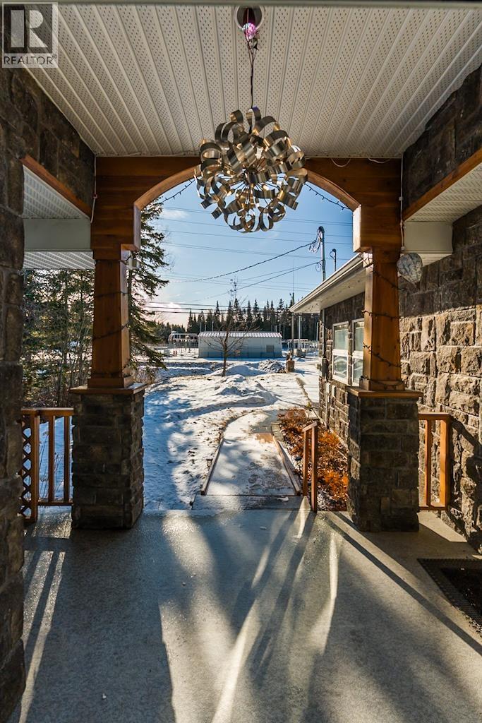 5202 CHIEF LAKE ROAD - 4