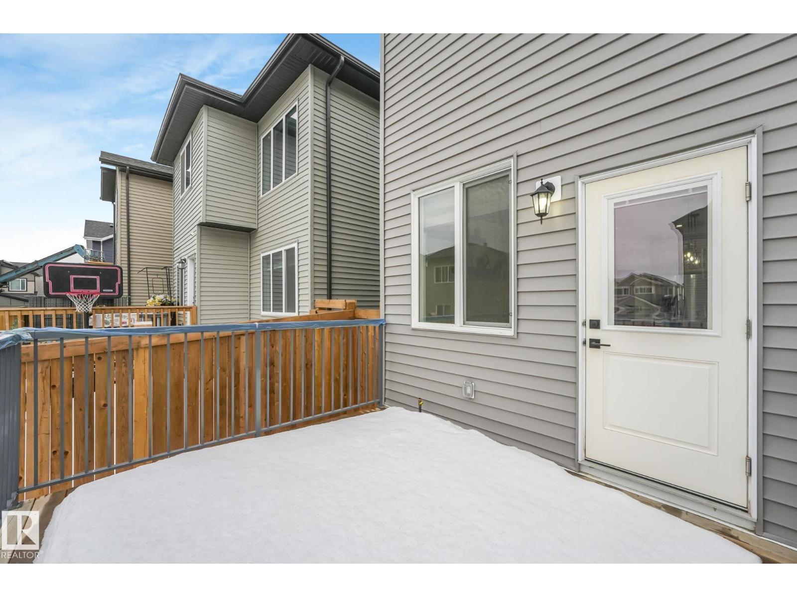 16819 48 ST NW, Edmonton